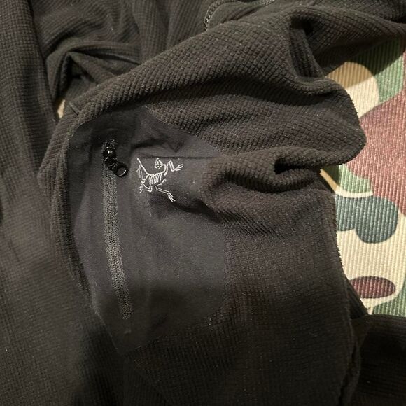 Arc’teryx Delta LT Waffle Fleece Thermal Jacket - Picture 4 of 5